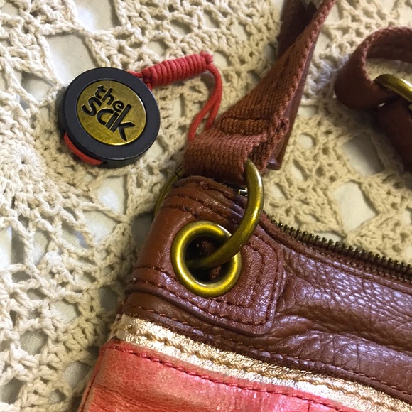 The Sak Crossbody Bag - Picture 3 of 12